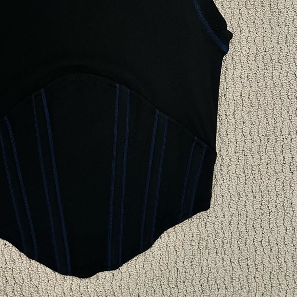 SOLD - Unisex Dion Lee Black Sleeveless Top - Picture 3 of 15